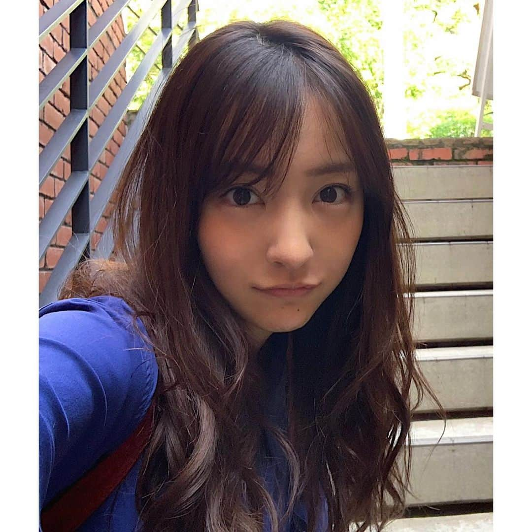 板野友美さんのインスタグラム写真 - (板野友美Instagram)「すずしくなってきたね🍁 ちょっぴり切ないこれくらいの気温がすき。」10月10日 14時28分 - tomo.i_0703