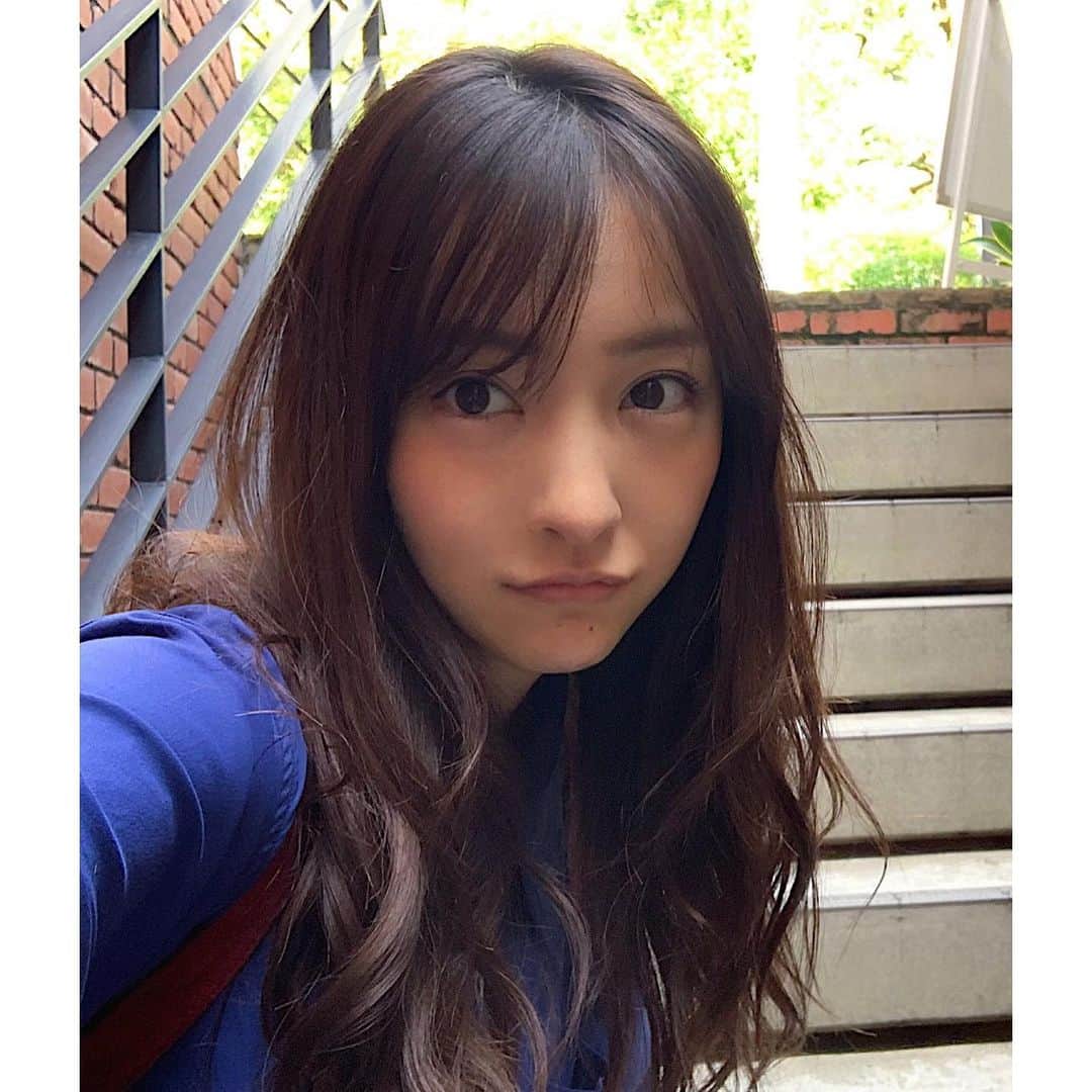 板野友美さんのインスタグラム写真 - (板野友美Instagram)「すずしくなってきたね🍁 ちょっぴり切ないこれくらいの気温がすき。」10月10日 14時28分 - tomo.i_0703