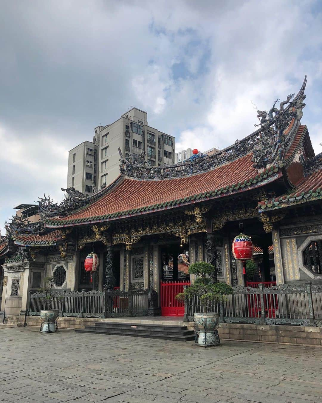 一柳夢吾さんのインスタグラム写真 - (一柳夢吾Instagram)「✔︎龍山寺  #龍山寺 #taiwan#taipei#taiwanlife#taiwantrip#台湾#台北」10月10日 14時34分 - yugo_ichiyanagi