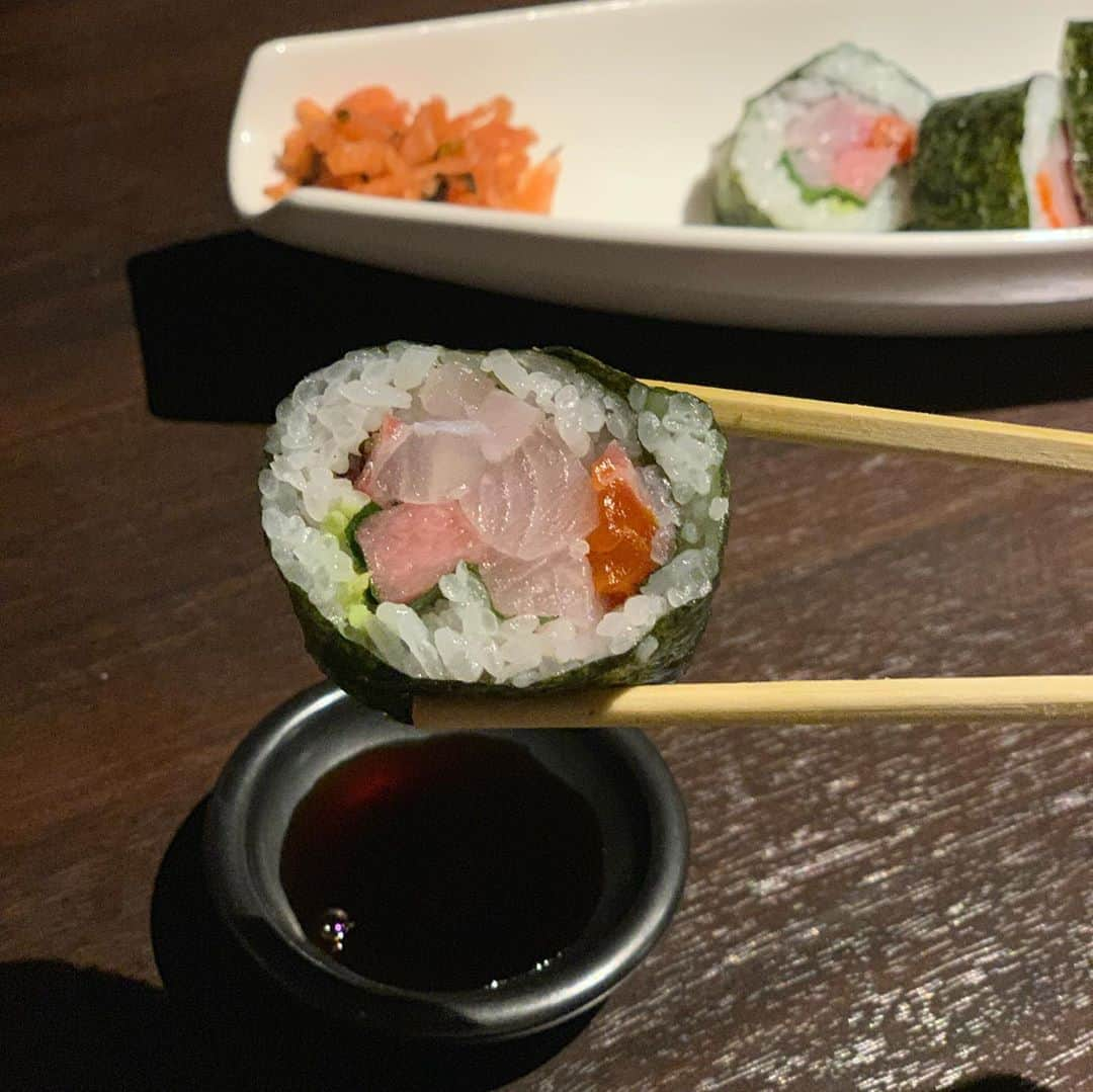 池田真一さんのインスタグラム写真 - (池田真一Instagram)「知り合いが梅田の兎我野町に美味しい居酒屋出しました！ マジで料理全部美味しかった！ 魚も毎朝市場で仕入れてるからめちゃくちゃ新鮮！ ランチもやってるみたい！ 皆さんぜひぜひ٩(๑^o^๑)۶  izakaya逢夢-HOME- 住所：大阪府大阪市北区兎我野町3丁目19　兎我野ビル１階 tel：05053727465 Email：izakayahome@gmail.com」10月10日 16時09分 - wartdebu