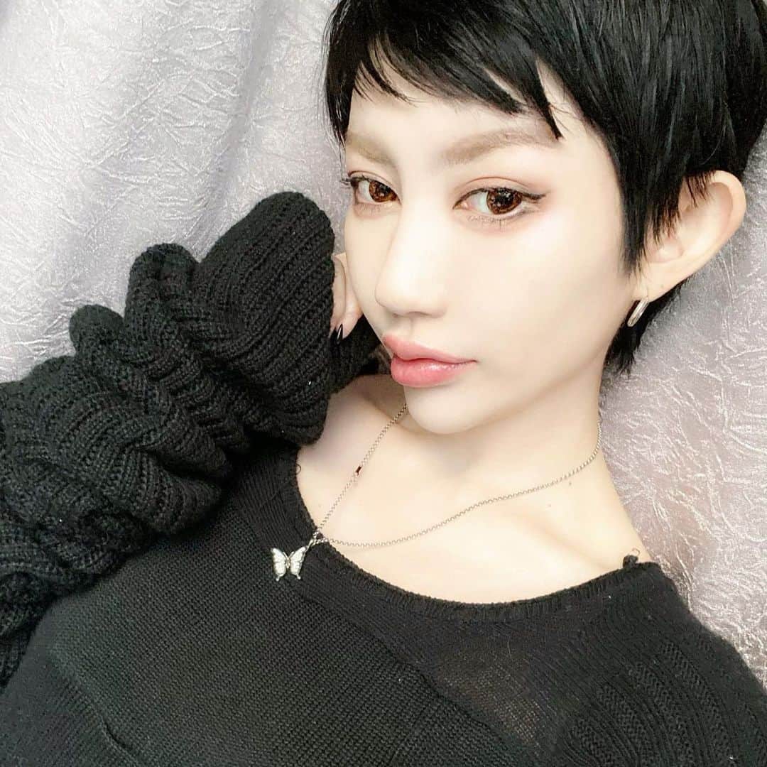 MASAMIのインスタグラム：「愛され顔の真逆すぎる愛されたいのに」