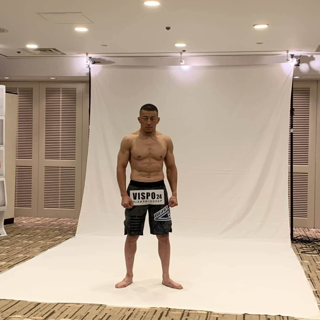 川尻達也さんのインスタグラム写真 - (川尻達也Instagram)「本日からRIZIN.19公式スケジュール開始。 ヒリヒリするぜ。 #茨城 #つくば #土浦 #茨城格闘技 #つくば格闘技 #土浦格闘技 #茨城柔術 #つくば柔術 #土浦柔術 #mma #jmma #TBLOOD #キックボクシング #柔術 #RIZIN #RIZINFF #RIZIN2019」10月10日 18時32分 - crusher_mma