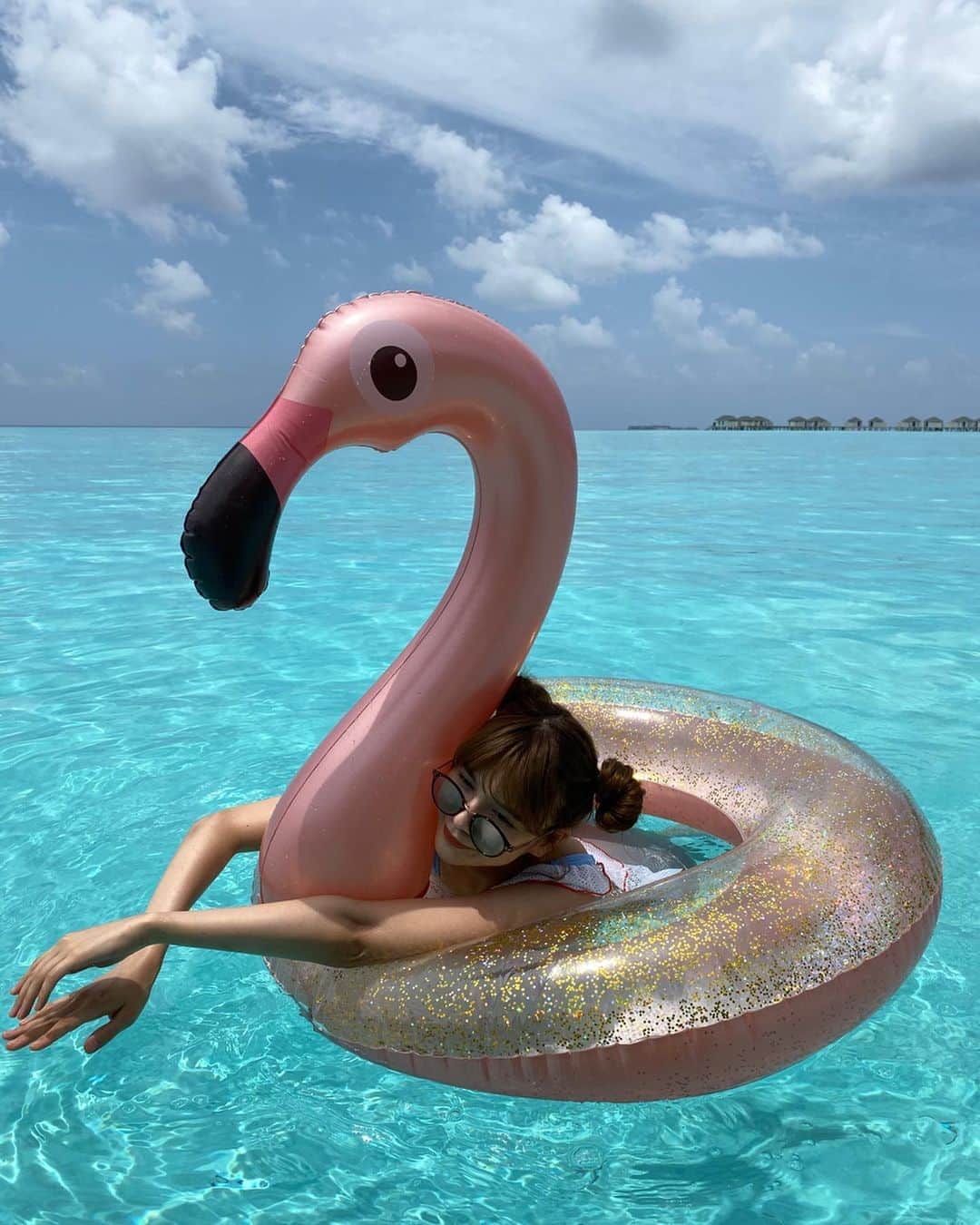 村田倫子さんのインスタグラム写真 - (村田倫子Instagram)「ひさびさに水着きました👙 加工なしでこの海の色…。 #モルディブ旅行 #maldives」10月10日 18時43分 - rinco1023