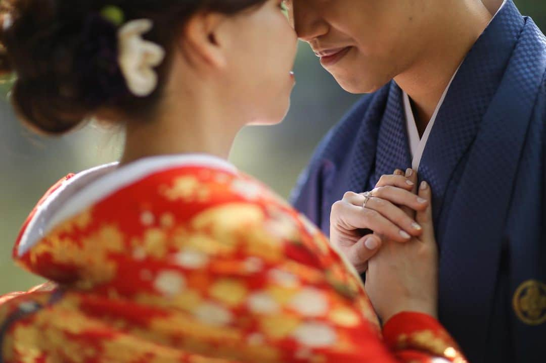 Decollte Wedding Photographyのインスタグラム：「【 奈良公園 Nara Park 🦌】﻿ ﻿ Photographer @aiki_shimozono.tvb  Hair&Makeup @satomi.hm_tvbnara ﻿ @studiotvb_nara  @decollte_weddingphoto﻿ @decollte_weddingstyle﻿ ﻿ ﻿ #japan #Nara #weddinginspiration #Weddingphotography #prewedding #weddingphoto #overseasprewedding #japaneseprewedding #japanwedding #landscapephotography #romantic #love #happiness #日本 #奈良 #海外婚紗 #婚紗 #唯美 #신부 #웨딩 #웨딩사진」