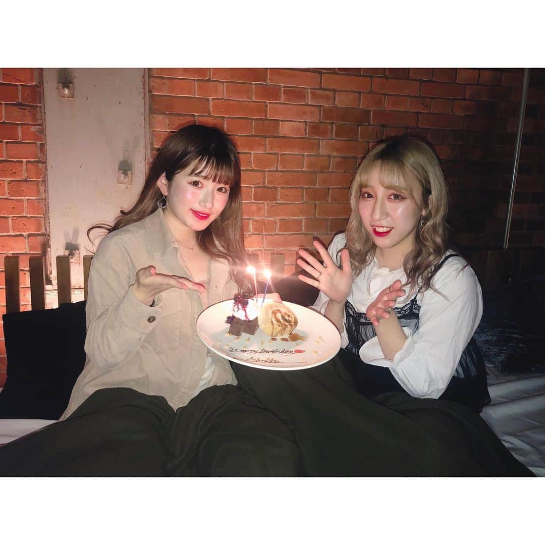 青木菜花さんのインスタグラム写真 - (青木菜花Instagram)「.﻿ .﻿ 遅めの誕生日、友達に﻿ お祝いしてもらっちゃった😝💞﻿ ﻿ ここのカフェ雰囲気すごく素敵だったなあ﻿ .﻿ .﻿ #誕生日サプライズ #20thbirthday #カフェ #茶の間カフェ #赤レンガ倉庫 #横浜 #誕生日プレート #instalike #instagood #instalove #l4l #f4f #なのかふぇ巡り」10月10日 21時25分 - nanoka_0711