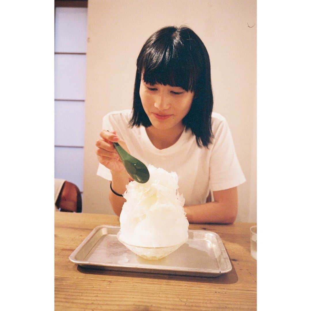 杉咲花のインスタグラム：「愛ちゃん、🌹」