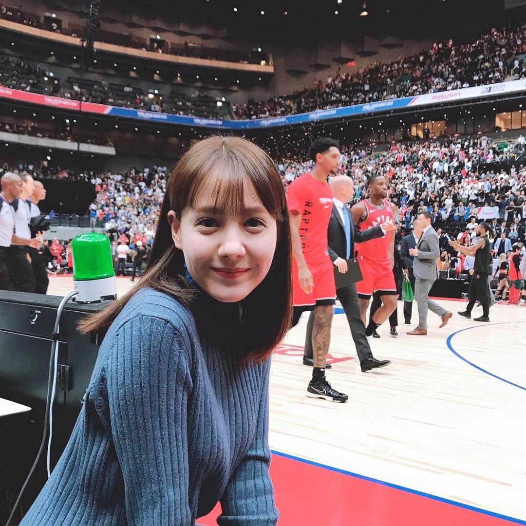トリンドル玲奈さんのインスタグラム写真 - (トリンドル玲奈Instagram)「「NBA JAPAN GAMES 2019 Presented by Rakuten」にご招待いただき…😳 ﻿ 観戦させていただきました!﻿ ﻿ 凄かった〜！楽しかったです😭✨ ﻿ ﻿ こんな貴重な機会もうないと思うので、しばらく余韻に浸ります、、😭 ﻿ ﻿ かっこよかった〜！！﻿ ﻿  @nba @jharden13 😍💪」10月10日 22時41分 - toritori0123