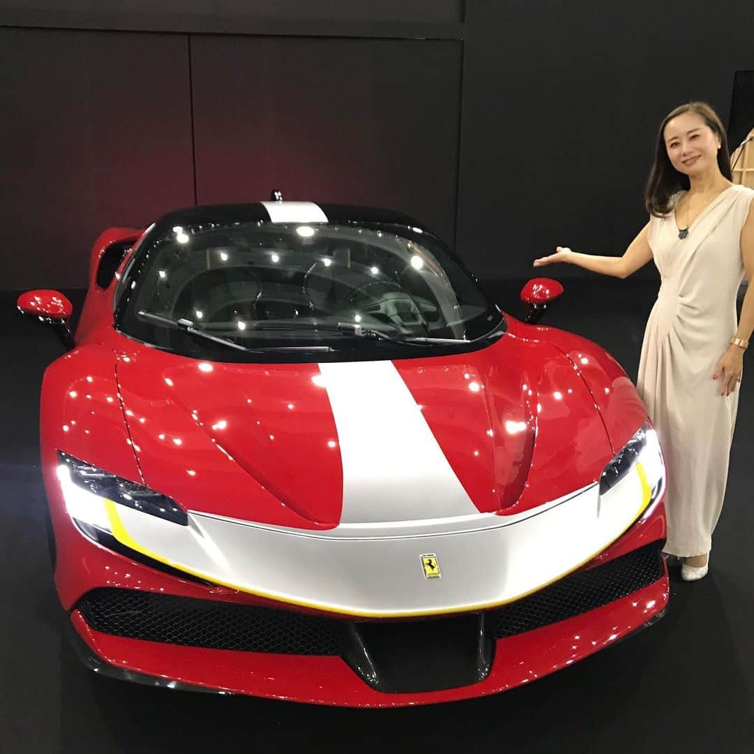 レイチェル・チャンさんのインスタグラム写真 - (レイチェル・チャンInstagram)「It was a pleasure to emcee for Ferrari SF90 Stradale Japan Premiere! Ferrari SF90 Stradale Japan Premiere のバイリンガル司会を担当させて頂きました！スクーデリアフェラーリ　F1ドライバーのシャルルルクレール選手とMattia Binotto監督もいらしてトークショーも！  #scuderiaferrari #F1 #charlesleclerc  #ferrarisf90stradale #sf90stradale #japanesegp #ferrari #emcee #bilingualemcee #tokyo #japan #フェラーリ　#シャルルルクレール　#フェラーリsf90stradale #バイリンガルmc #somarta」10月10日 22時51分 - rachelchanjpn