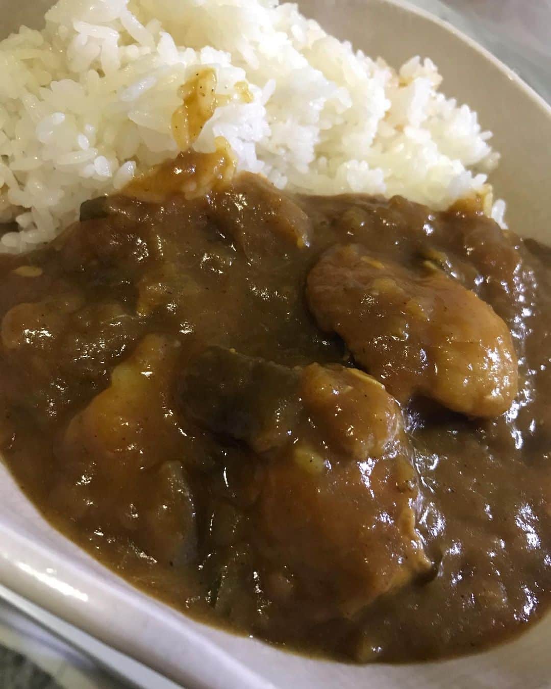 宮戸洋行さんのインスタグラム写真 - (宮戸洋行Instagram)「カレー作りをストーリーズに連投しておりましたm(_ _)mカレー作りからお米の炊き方までたくさんのアドバイスありがとうございました！おかげさまで辛旨カレーできました！」10月10日 23時19分 - hiroyuki_gag