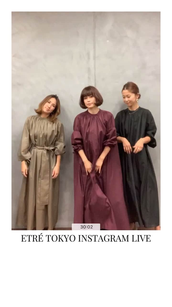 JUNNAのインスタグラム：「@etretokyo  10月10日発売の新作をご紹介  @junna / 156cm @sonekana / 170cm @kotajimahana / 168cm  #etretokyo #大人カジュアル#カジュアルコーデ #秋服 #ボブ#ボブヘアー#大人ボブ#カジュアル#カジュアルコーデ #大人カジュアル #大人コーデ#ボブ #ボブアレンジ#エトレニーハイブーツ#シャンブレーローンギャザーワンピース」