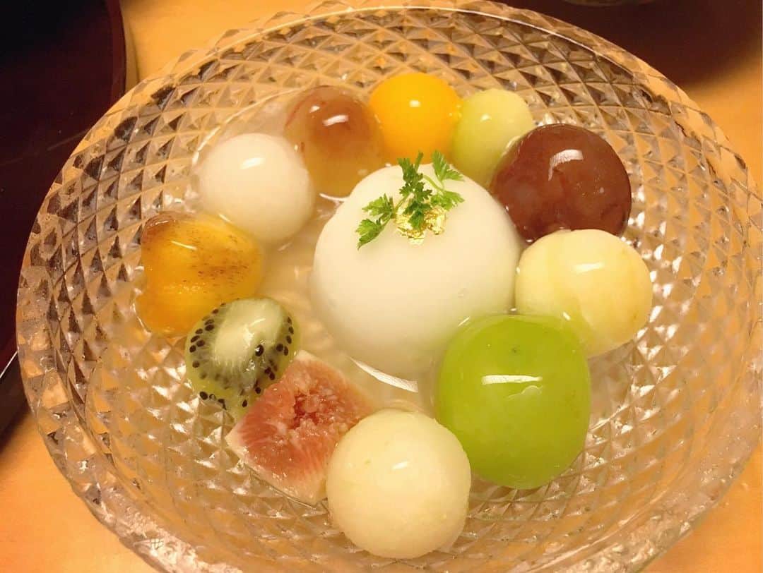 やながわみほさんのインスタグラム写真 - (やながわみほInstagram)「幸せご飯でした💕 #日本料理」10月11日 0時19分 - yanagawa_miho