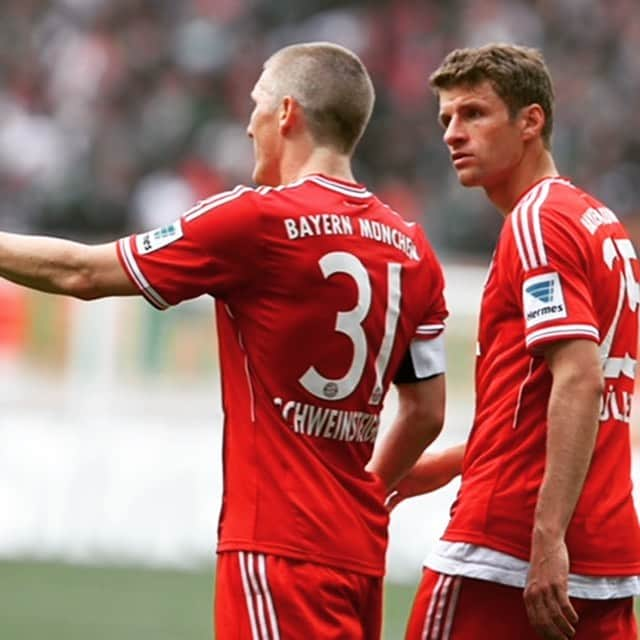 トーマス・ミュラーさんのインスタグラム写真 - (トーマス・ミュラーInstagram)「B.Schweinsteiger-success🏆passion,advice, love❤️#friends #oiderspezi#seeyousoon#schauteuchallefotosan #legend」10月11日 0時48分 - esmuellert