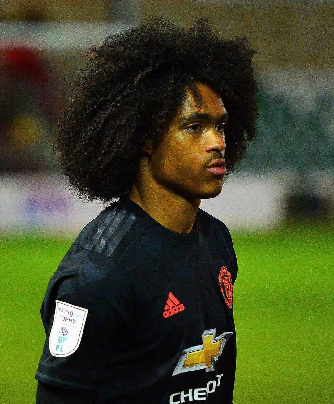 マンチェスター・ユナイテッドさんのインスタグラム写真 - (マンチェスター・ユナイテッドInstagram)「Tahith #Chong sporting our third kit ⚫️🌹 #MUFC」10月11日 0時53分 - manchesterunited