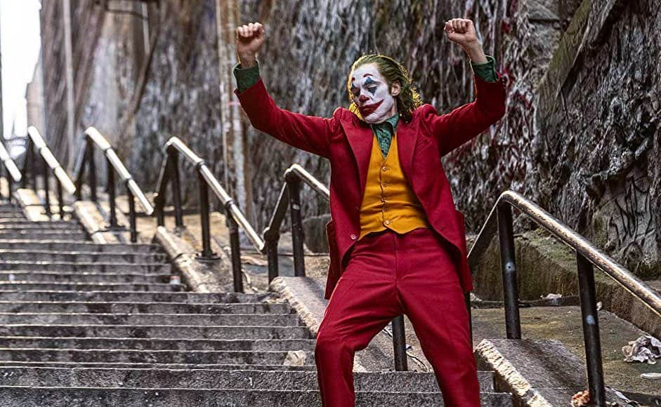 ロレンツォ・クリセティグのインスタグラム：「" Pensavo che la mia vita fosse una tragedia, ma ora mi rendo conto che è una commedia " JOKER #joker #dc #rockandrollpart2 #movie」