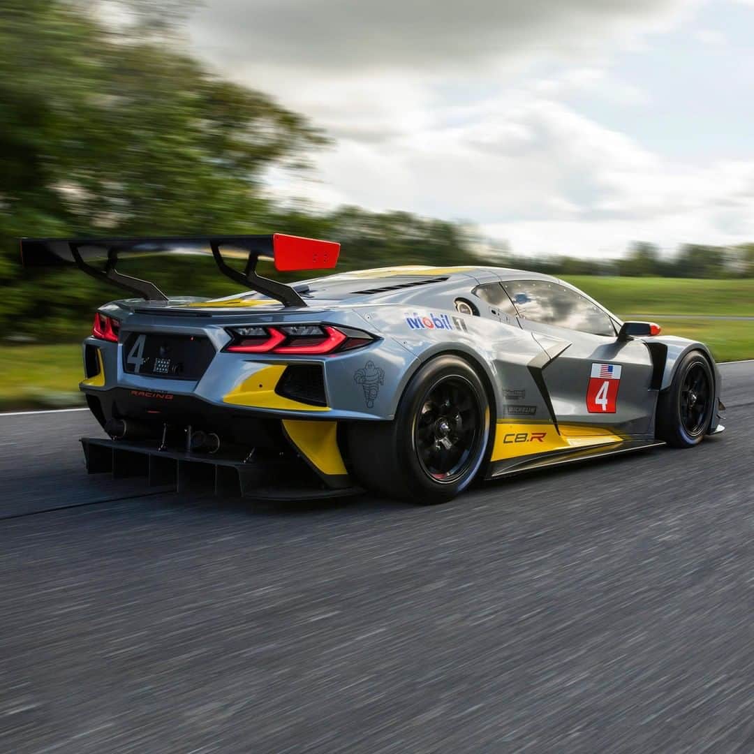 Corvetteのインスタグラム：「Stiffer, lighter, faster. The mid-engine #Corvette #C8R is about to race from dream to reality. #Vette #C8」