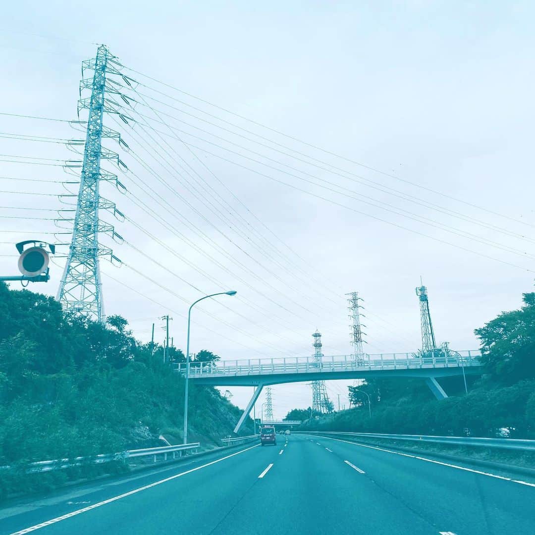 中野敬久さんのインスタグラム写真 - (中野敬久Instagram)「#鉄塔 #鉄塔部 #高速道路 #tower #drive #highway」10月11日 7時42分 - hirohisanakano