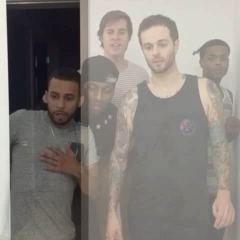 カーティス・ルポールのインスタグラム：「SOME FRIENDS WILL ROAST YOU NO MATTER WHAT #tbt」