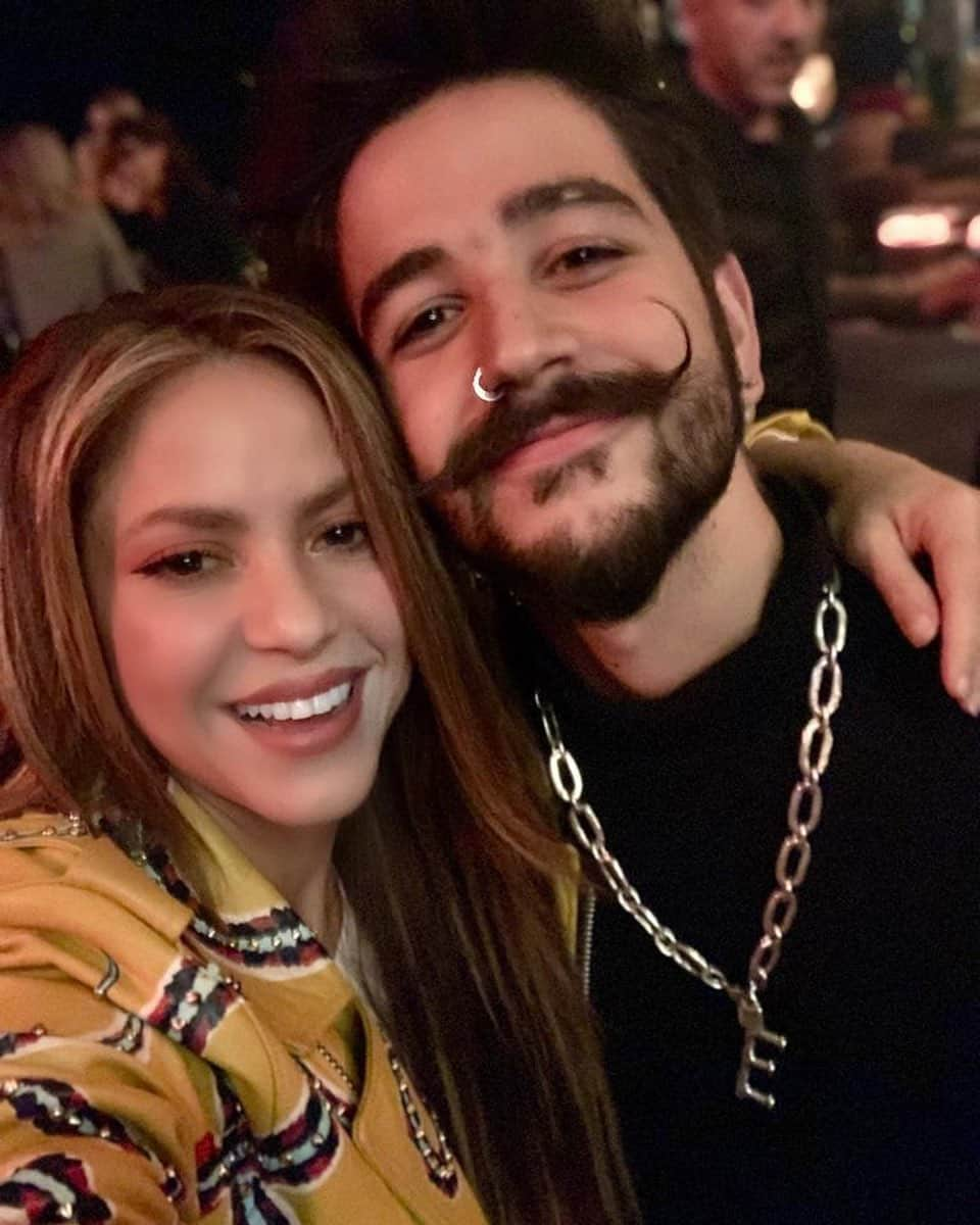 シャキーラさんのインスタグラム写真 - (シャキーラInstagram)「Miren con quien estoy!!!!! @camilomusica」10月11日 9時52分 - shakira