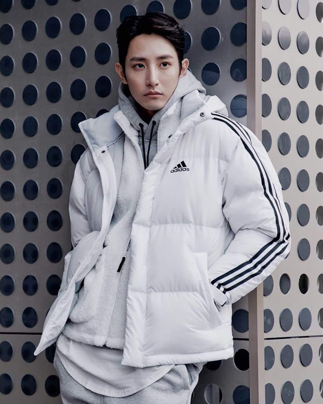 イ・スヒョクさんのインスタグラム写真 - (イ・スヒョクInstagram)「@adidas @originals_kr 🙏🏻✌🏻🔥 #광고」10月11日 9時45分 - leesoohyuk