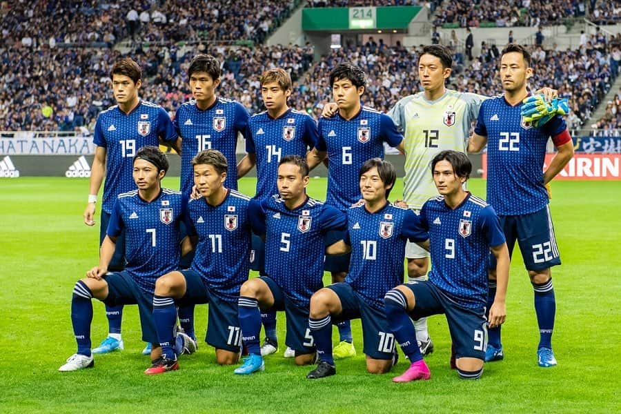 柴崎岳のインスタグラム：「日本対モンゴル 6-0勝利🇯🇵 次はタジキスタンへ⚽️」