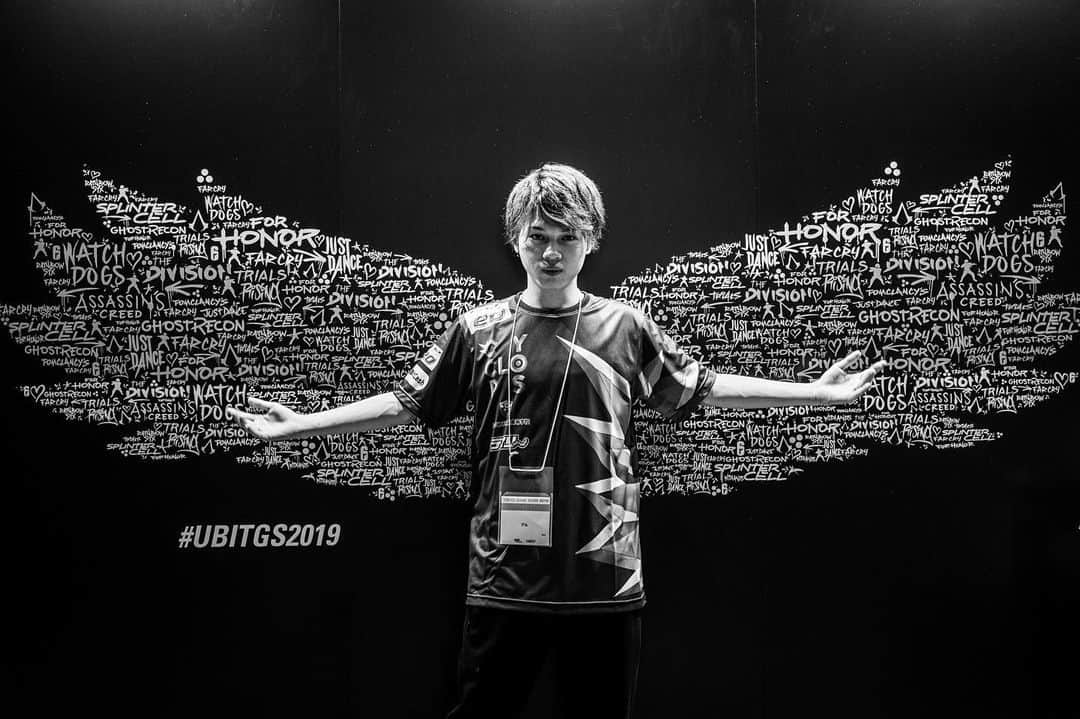 のインスタグラム：「👼 . . #tgs2019 #tokyogameshow #tokyogameshow2019 #東京ゲームショウ #東京ゲームショウ2019 #eスポーツ #cyclopsathletegaming」