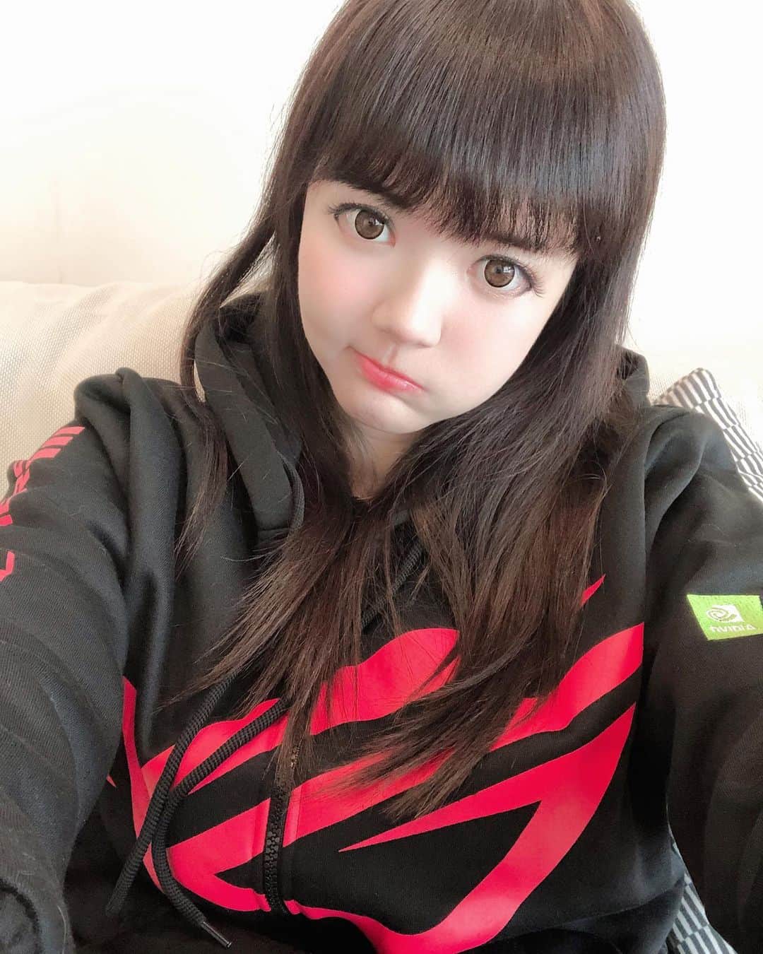 YingTzeさんのインスタグラム写真 - (YingTzeInstagram)「Good Morning ! 😴💤 What are your plans this weekend ? _ Mine is Eat , Game & Sleep ! 🤣 Going to stream Ghostbusters Remastered tonight for Horror Friday ~ it’s my childhood game so I’m pretty excited to play it again. See you later tonight ! ▶️ fb.gg/yingtze1206 _ Current gaming streaming schedule is daily at 8pm-12am (GMT+8) exclusively on Facebook Gaming ✨ #blessed #ytzgaming #ROGMYKOL #asusrog #ROG #republicofgamers」10月11日 11時32分 - yingtze