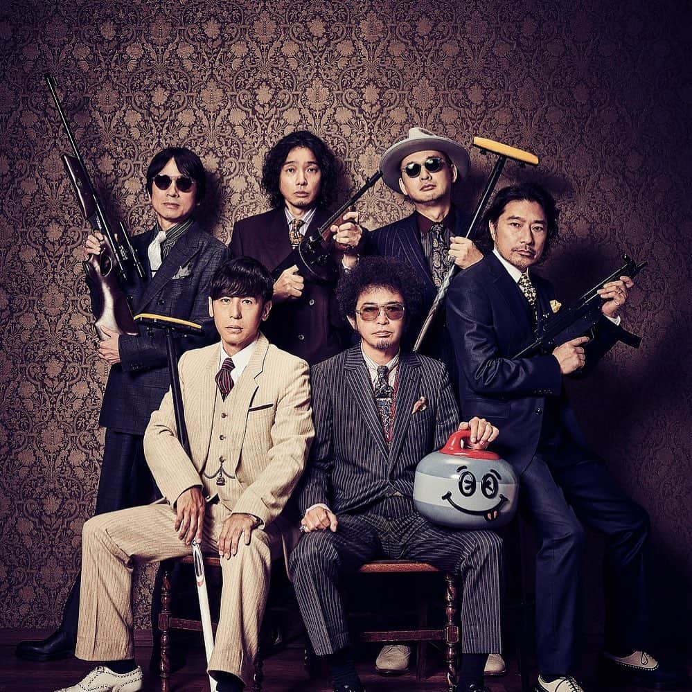 寺岡呼人のインスタグラム：「カーリングシトーンズアルバム発売決定！ ﻿ そして、初の全国ツアー決定！ ﻿ カーリングシトーンズTOUR 2019-2020 ﻿ 「やったぁ！明日はシトーンズだ！」 ﻿ ﻿ ﻿ 心よちお待ちしています！ ﻿ ﻿ ﻿ ＜LIVE TOUR＞ ﻿ カーリングシトーンズTOUR 2019-2020「やったぁ！明日はシトーンズだ！」 ﻿ ﻿ 東京公演 ﻿ 12月23日（月曜日）東京国際フォーラムホールA ﻿ 17:30開場/18:30開演 ﻿ INFO: ホットスタッフ・プロモーション　http://www.red-hot.ne.jp ﻿ 03-5720-9999 ﻿ ﻿ 熊本公演 ﻿ 1月11日（土曜日）熊本城ホール メインホール ﻿ 17:15開場/18:00開演 ﻿ INFO: BEA http://www.bea-net.com 092-712-4221 ﻿ ﻿ 大阪公演 ﻿ 1月13日（月／祝）大阪・オリックス劇場 ﻿ 17:15開場/18:00開演 ﻿ INFO: キョードーインフォメーション http://www.kyodo-osaka.co.jp 0570-200-888 ﻿ ﻿ 広島公演 ﻿ 1月14日（火曜日）広島文化学園HBGホール ﻿ 17:45開場/18:30開演 ﻿ INFO: YUMEBANCHI（広島）https://www.yumebanchi.jp 082-249-3571 ﻿ ﻿ 名古屋公演 ﻿ 1月28日（火曜日）名古屋国際会議場センチュリーホール ﻿ 17:45開場/18:30開演 ﻿ INFO: ジェイルハウス https://www.jailhouse.jp 052-936-6041 ﻿ ﻿ ＊全公演： ﻿ 全席指定 8,000円（税込） ﻿ [年齢制限：3歳以下入場不可、4歳以上チケット必要] ﻿ ﻿ PG発売日：11月23日（土曜日）　＊お一人様4枚まで ﻿ 企画・制作：カーリングシトーンズ製作委員会 / 協力：ドリーミュージック ﻿ ﻿ ﻿ ＜ツアーにむけたメンバーコメント＞ ﻿ 寺岡シトーン「あっという間に終わって、またまた寂しい気持ちになるのが目に見えてる！」 ﻿ 奥田シトーン「各地ですべろうと思います」 ﻿ 斉藤シトーン「飲むよー！」 ﻿ 浜崎シトーン「楽しみ〜！」 ﻿ キングシトーン「体力つけて、楽しむぞ！」 ﻿ トータスシトーン「いろいろやるでー！」 ﻿ ﻿ ﻿ 寺岡呼人callman先行 ﻿ https://eplus.jp/callman-ticket/ ﻿ ﻿ ※受付専用URLは検索しても表示されません。ブラウザのアドレスバーに直接ご入力下さい。 ﻿ 受付期間： 2019/10/18 (金) 12:00～ 2019/10/27 (日) 23:59 ﻿ ﻿ ﻿ ﻿ #カーリングシトーンズ #奥田民生 #斉藤和義 #トータス松本 #yoking #浜崎貴司 #寺岡呼人 ﻿」