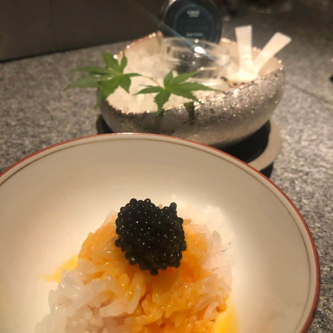 パンツェッタ・ジローラモさんのインスタグラム写真 - (パンツェッタ・ジローラモInstagram)「Caviar #kagawa #香川 #super #grandhyatt #roppongi #17°c #dixseptdegres」10月11日 12時17分 - girolamo.me