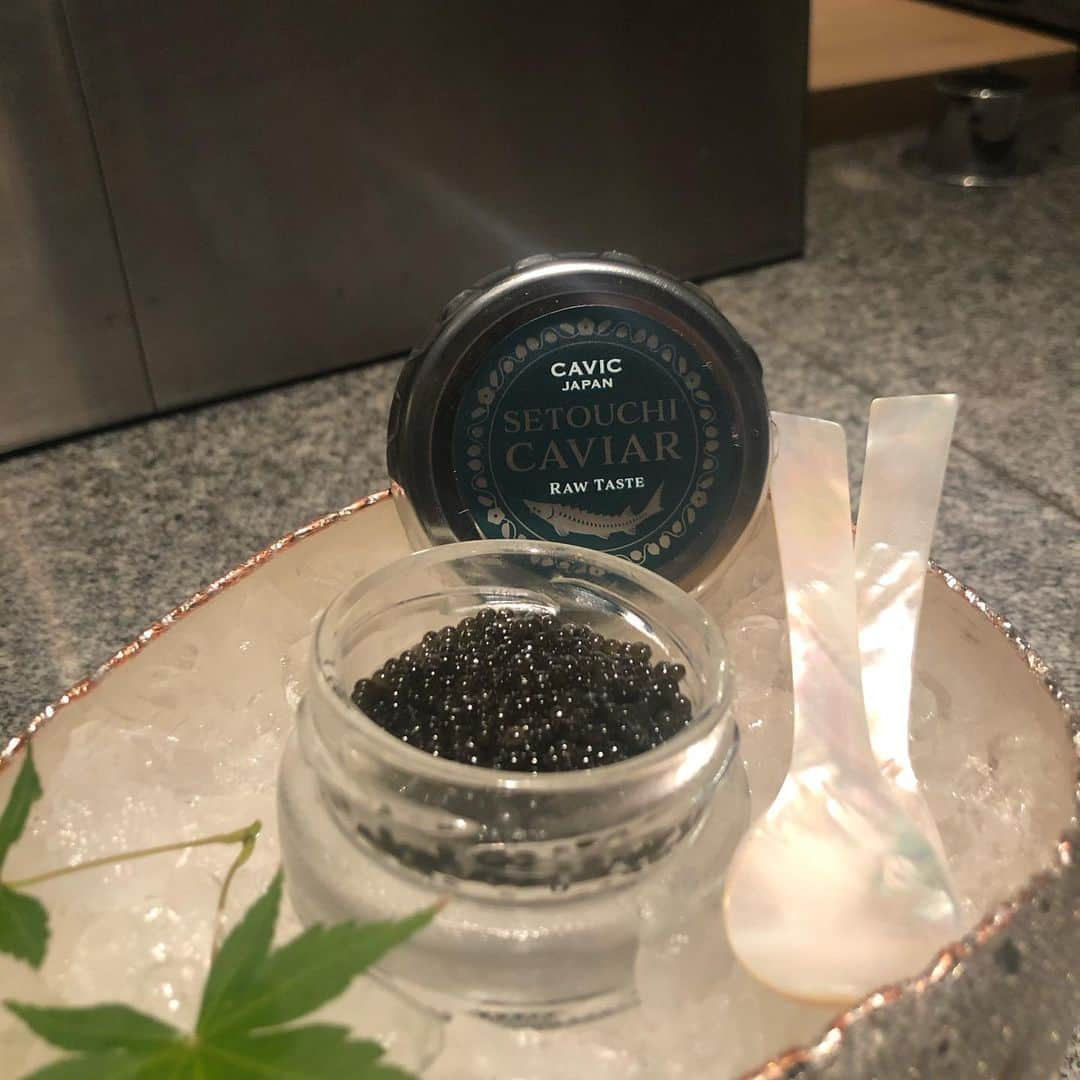 パンツェッタ・ジローラモさんのインスタグラム写真 - (パンツェッタ・ジローラモInstagram)「Caviar #kagawa #香川 #super #grandhyatt #roppongi #17°c #dixseptdegres」10月11日 12時17分 - girolamo.me