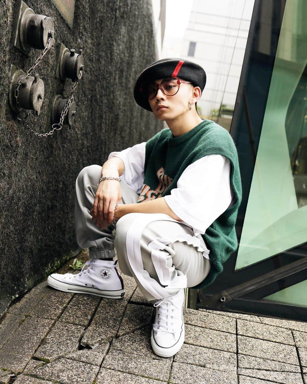 Droptokyoさんのインスタグラム写真 - (DroptokyoInstagram)「TOKYO STREET STYLE Name: @ohta_seiya  Shoes: @paulsmithjapan  #PSPaulSmith#PaulSmith#converse#pr #droptokyo#tokyo#japan#streetscene#streetfashion#streetwear#streetculture#fashion Photography: @dai.yamashiro」10月11日 13時32分 - drop_tokyo