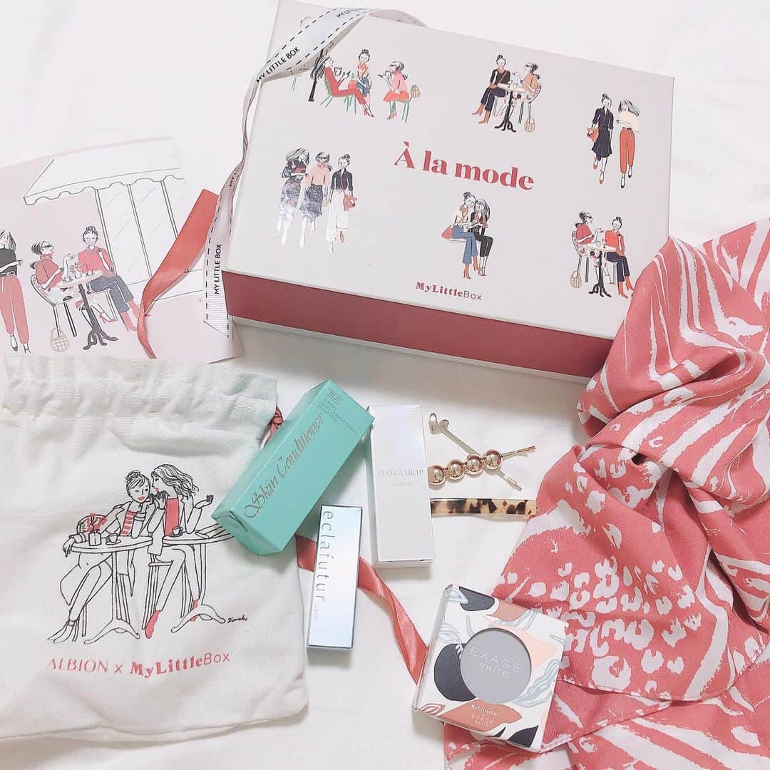 土屋香織さんのインスタグラム写真 - (土屋香織Instagram)「❉ ❉ ❉ A la mode @my_little_box_japan ❉ ❉ ❉ . . TARA JARMONと アルビオンの素敵な中身に テンションUP♡ . . . #mylittlebox #マイリトルボックス #tarajarmon #タラジャーモン #アルビオン #スキコン #エクサージュ」10月11日 23時35分 - kaorintsuchiya