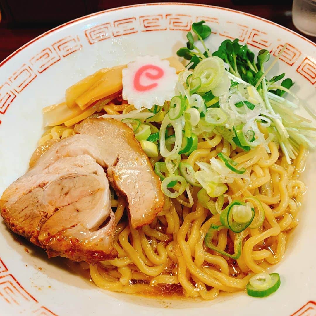 佐藤智美さんのインスタグラム写真 - (佐藤智美Instagram)「嵐の前に鑑賞して参りました‼️ 『ジョン・ウィック:パラベラム』✨ たんのしかった〜〜😄💕 晩御飯は初挑戦の ぶぶかの油そば🍜  今夜は明日の台風に備えマス…  #ぶぶか  #油そば  #ジョンウィックパラベラム  #johnwick  #johnwick3parabellum」10月11日 23時44分 - tomo_monmon