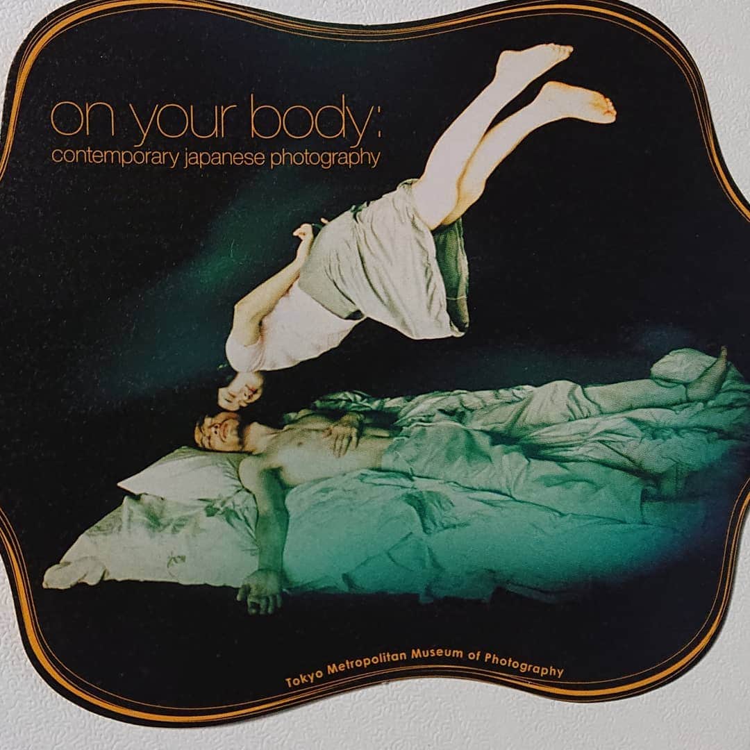 アナンダ・ジェイコブズのインスタグラム：「#art #obe #floating」