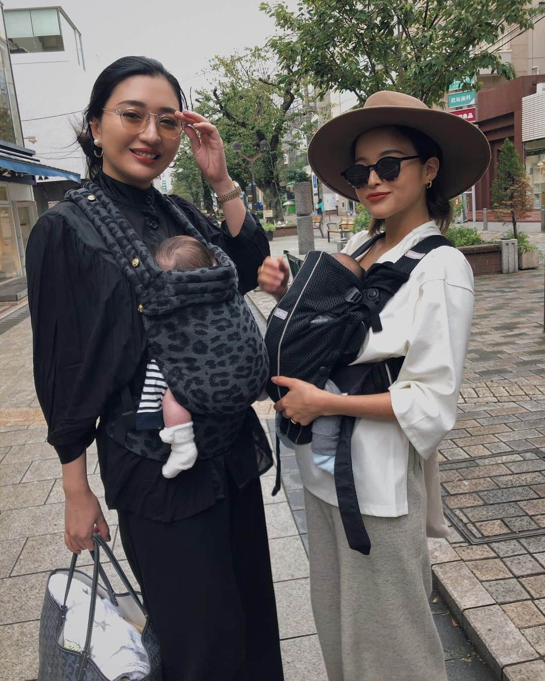 佐野真依子さんのインスタグラム写真 - (佐野真依子Instagram)「やっと会えた 8月息子仲間のまりえBOYくん👶 お腹の中からずっとあえるのをたのしみにしていたよ🍼 これからたくさん遊んでね🐶」10月11日 16時27分 - sanomaisanomai