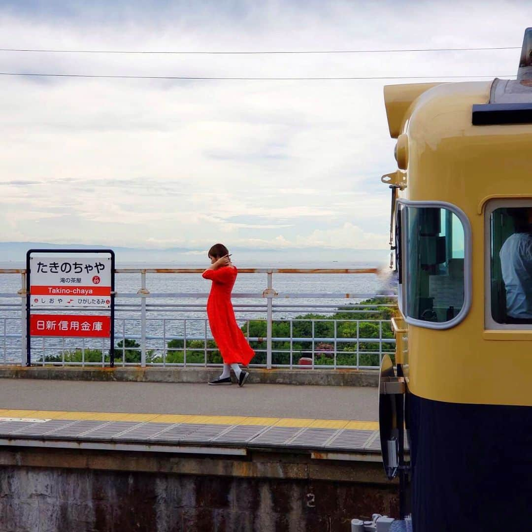 近藤夏子さんのインスタグラム写真 - (近藤夏子Instagram)「台風近づいてきてるねぇ。。 皆さんくれぐれも気をつけてください。 ニュースでもずっとやってるし、本当こわいよね😢 #台風」10月11日 17時53分 - kondonatsuko