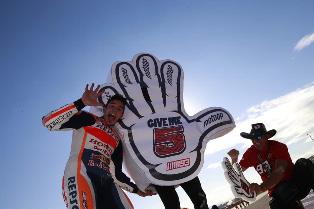 MotoGPさんのインスタグラム写真 - (MotoGPInstagram)「🎱 World Titles 🎱 different celebrations 🎉 // Swipe left ⬅️ to remember @marcmarquez93' World Champion celebrations from the very first after clinching the 2010 125cc World Championship to the #8ball 🙌 #MM93 #MotoGP #Motorcycle #Racing #Motorsport #Celebrations」10月11日 19時55分 - motogp