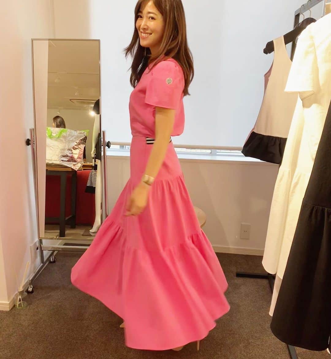 のインスタグラム：「. Pink💗 . こりゃ可愛いセットアップ⇧ サイドや後ろも可愛いくて、 次のシーズンも楽しみです☺︎ . . . #bordersatbalcony」
