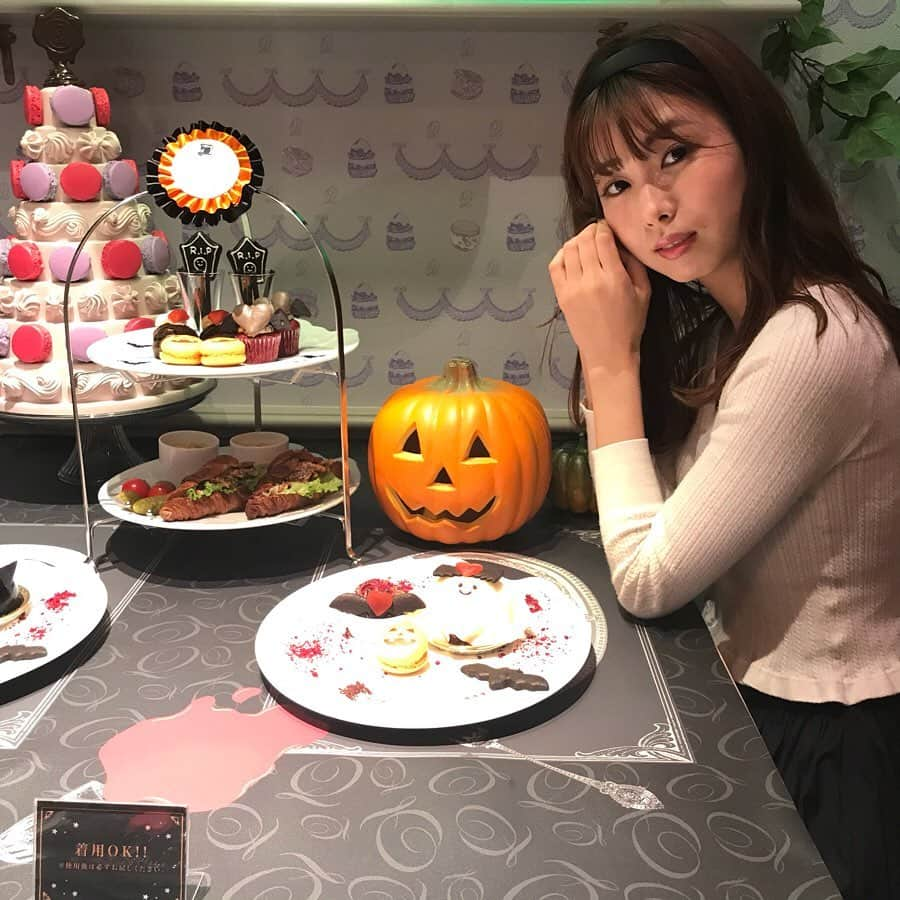 中島愛蘭さんのインスタグラム写真 - (中島愛蘭Instagram)「#qpotcafe の ハロウィンメニューお披露目会に 行かせていただきました😈❤︎ ㅤㅤㅤㅤㅤㅤㅤㅤㅤㅤㅤㅤㅤ 店内もスイーツも 可愛すぎた、、🥺❤︎❤︎」10月11日 22時15分 - aira_nakajima