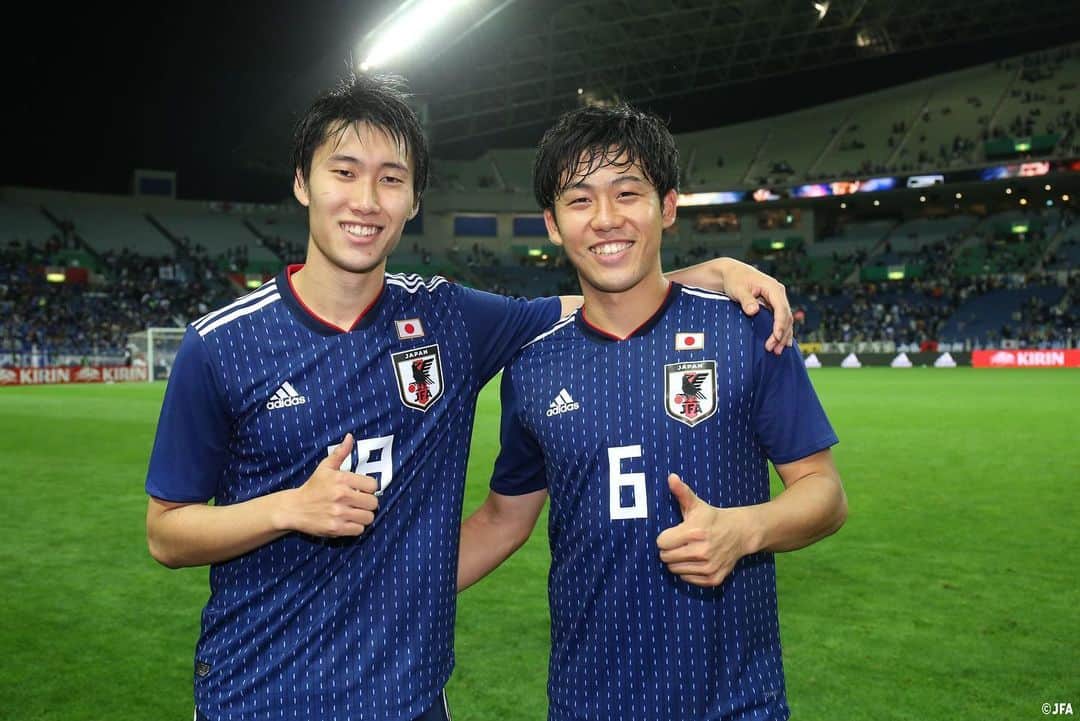 遠藤航のインスタグラム：「初ゴール⚽️‼️ . . #日本代表 #サムライブルー #🇯🇵 #遠藤航 #鎌田大地 #football  #⚽️ #埼玉スタジアム  #初ゴール #シュツットガルト #stuttgart」