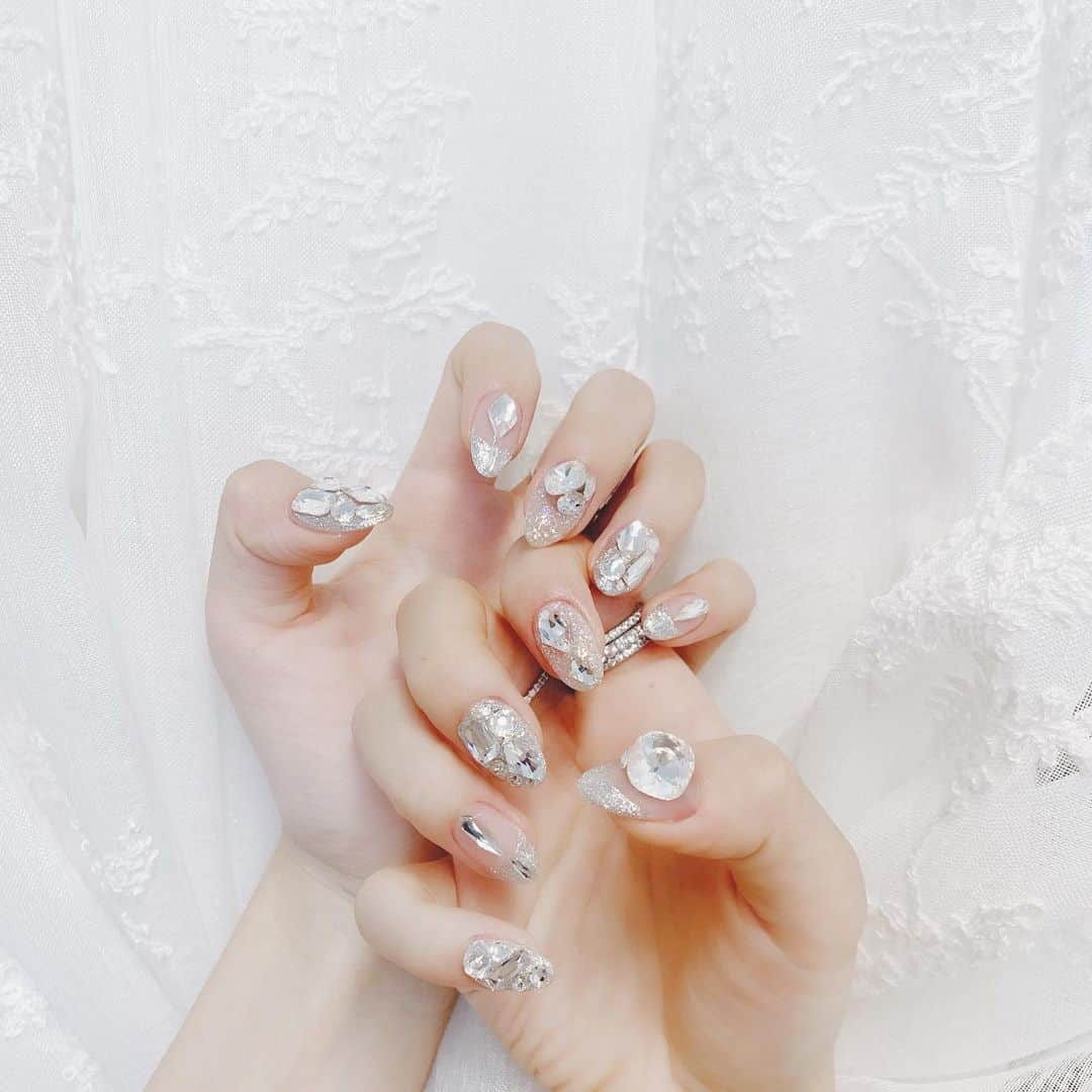 スヒョンさんのインスタグラム写真 - (スヒョンInstagram)「♥ 역시 네일아트는 우리 미진이가 최고야 👼🏻 @m.ar_nail  𝑱𝒂𝒏𝒈𝒔𝒖𝒉𝒚𝒖𝒏」10月11日 22時48分 - jshs2