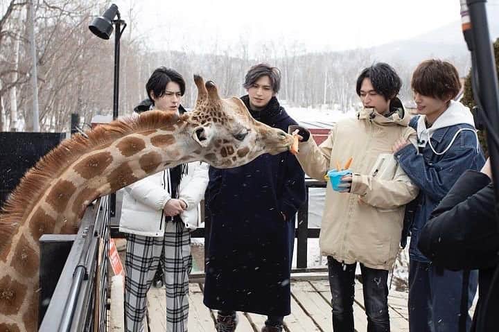小波津亜廉のインスタグラム