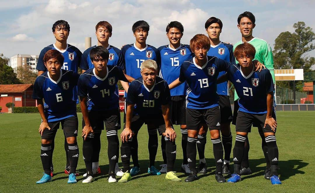 食野亮太郎のインスタグラム：「My first game in the U-22 national team✌️」