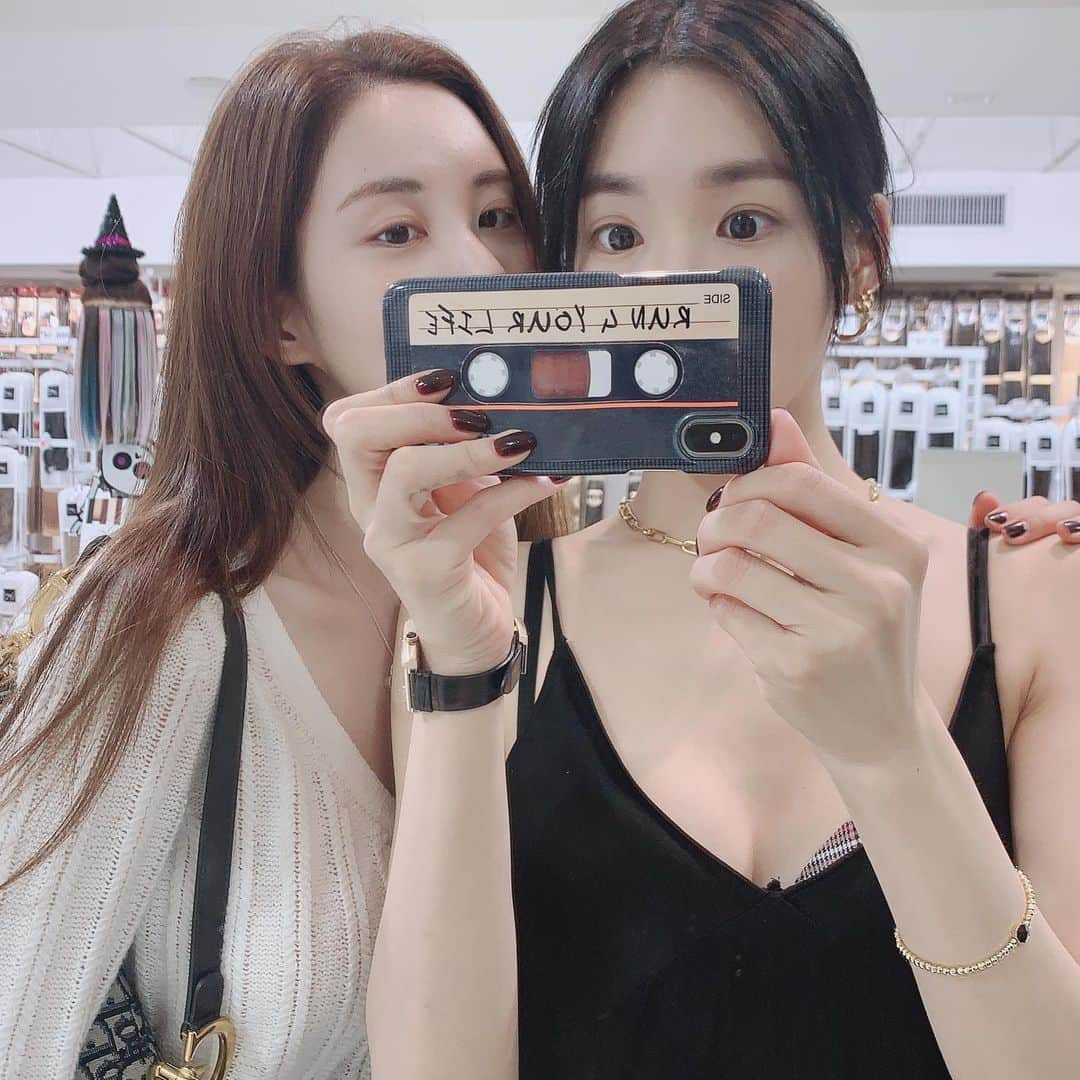 ソヒョンさんのインスタグラム写真 - (ソヒョンInstagram)「Love sis💖」10月12日 10時26分 - seojuhyun_s