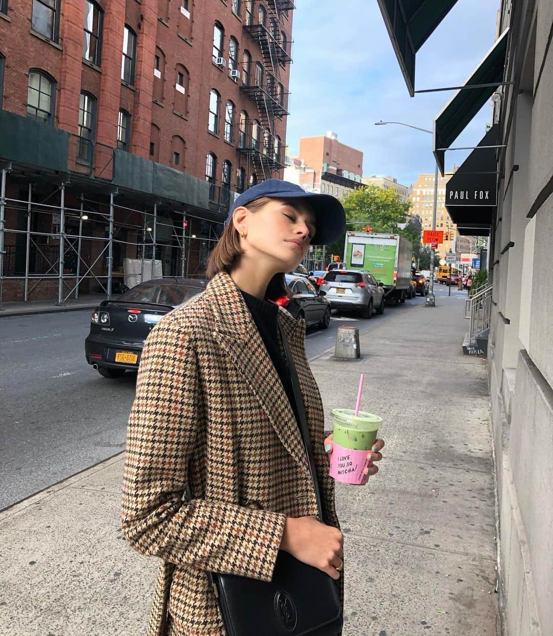 カイア・ジョーダン・ガーバーさんのインスタグラム写真 - (カイア・ジョーダン・ガーバーInstagram)「morning glory」10月12日 1時32分 - kaiagerber