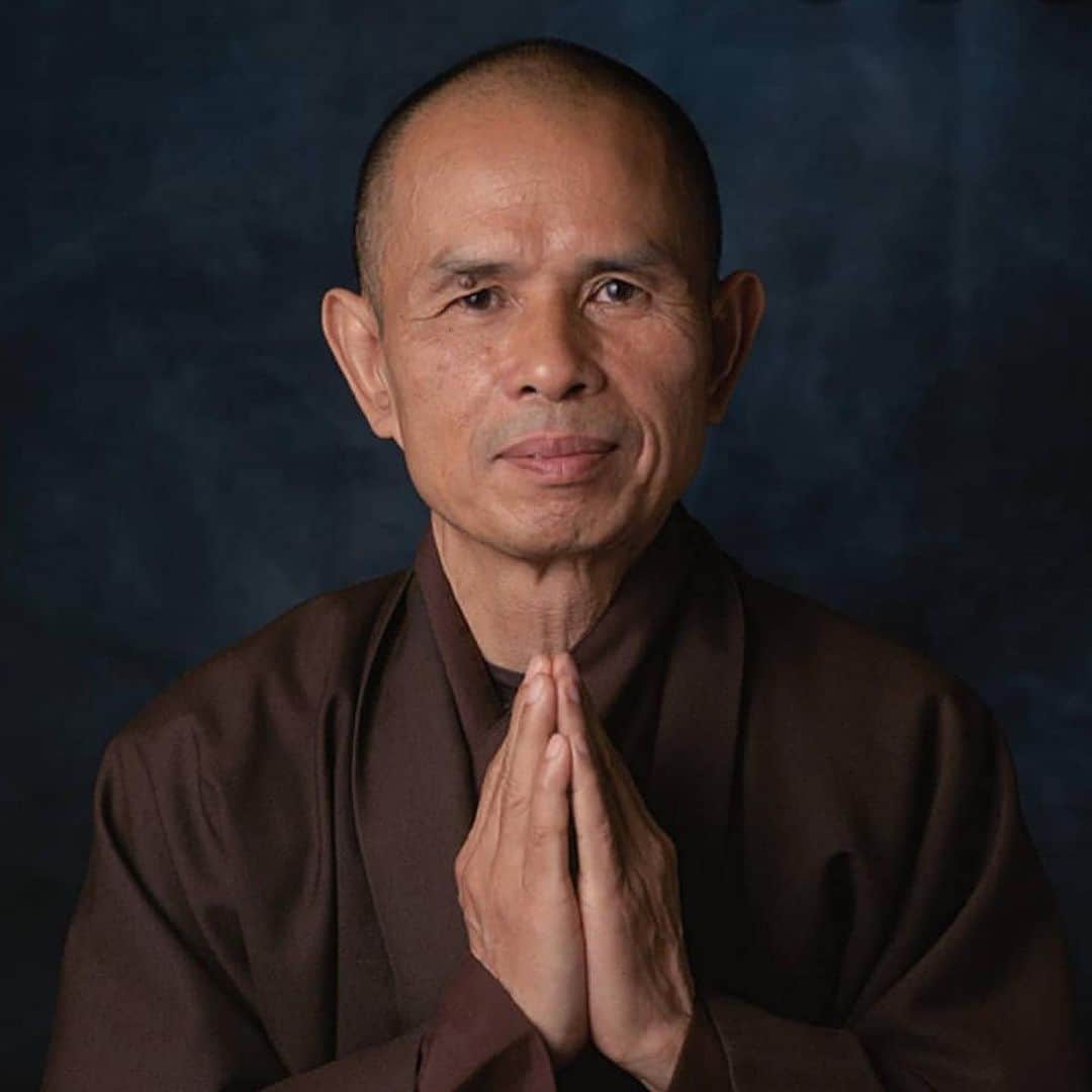 Leslie Camila-Roseさんのインスタグラム写真 - (Leslie Camila-RoseInstagram)「Happy birthday Thich Nhat Hanh. Thank you for the teachings, wisdom and dedication to making this earth a loving, mindful and peaceful place. “We often think of peace as the absence of war, that if powerful countries would reduce their weapon arsenals, we could have peace. But if we look deeply into the weapons, we see our own minds- our own prejudices, fears and ignorance. Even if we transport all the bombs to the moon, the roots of war and the roots of bombs are still there, in our hearts and minds, and sooner or later we will make new bombs. To work for peace is to uproot war from ourselves and from the hearts of men and women. To prepare for war, to give millions of men and women the opportunity to practice killing day and night in their hearts, is to plant millions of seeds of violence, anger, frustration, and fear that will be passed on for generations to come.” Thich Nhat Hanh . . . . . . . #thichnhathanh #mindfulness #love #universallove #counsciousliving #mindfuleating #walking #earthlover #wisdom #buddhism」10月12日 1時48分 - leslie_coutterand