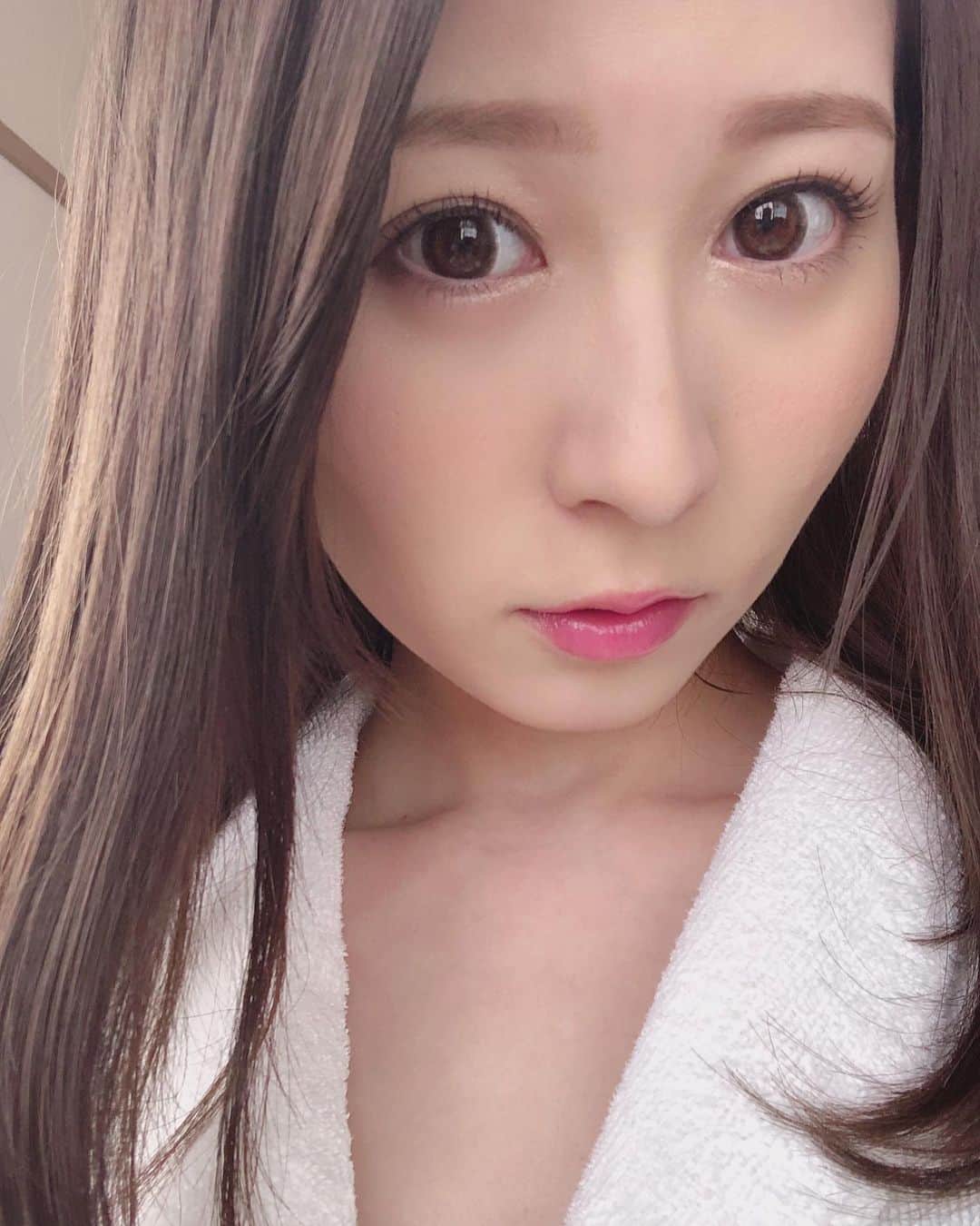 飛鳥りんのインスタグラム：「11/30(土)秋葉原でイベント決定しました❤️！ 会いに来てねっ❤️ 詳細はまた告知するね😘」