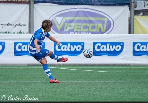 山本摩也のインスタグラム：「. Luchar y Disfrutar  Vamos equipo🔥  @rcdeportivo  @rcdfem」