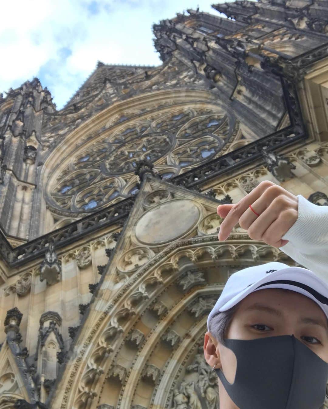 ルハンのインスタグラム：「没见过吧 哈哈」
