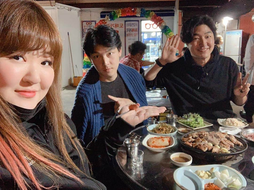 イ・グクジュさんのインスタグラム写真 - (イ・グクジュInstagram)「#맛있는수다  #쭈 #율 #썬」10月12日 13時34分 - gookju