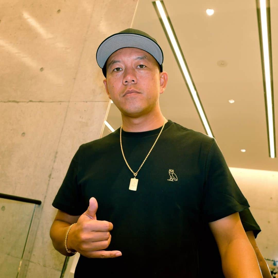 MIGHTY CROWNさんのインスタグラム写真 - (MIGHTY CROWNInstagram)「#ovo #ovo_tokyo #ovojapan  Pre opening party  リセプションパーティー で@DJ してきました 沢山の著名人等、関係者 みなさんの前で  セレクションさせてもらいました。 #selector #soundman #ting #madting  Thanks for having us  #mightycrown #toronto #japan to the world bless up #lauren @ovoniko @oliverelkhatib  Official opening is 10/19 土曜日 来週 土曜日 オープン！」10月12日 19時54分 - mightycrown